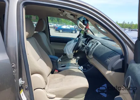 2013 Toyota Tacoma from USA, damaged, VIN 5TFJX4CN2DX023064